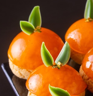 Choux Mandarin Puffs